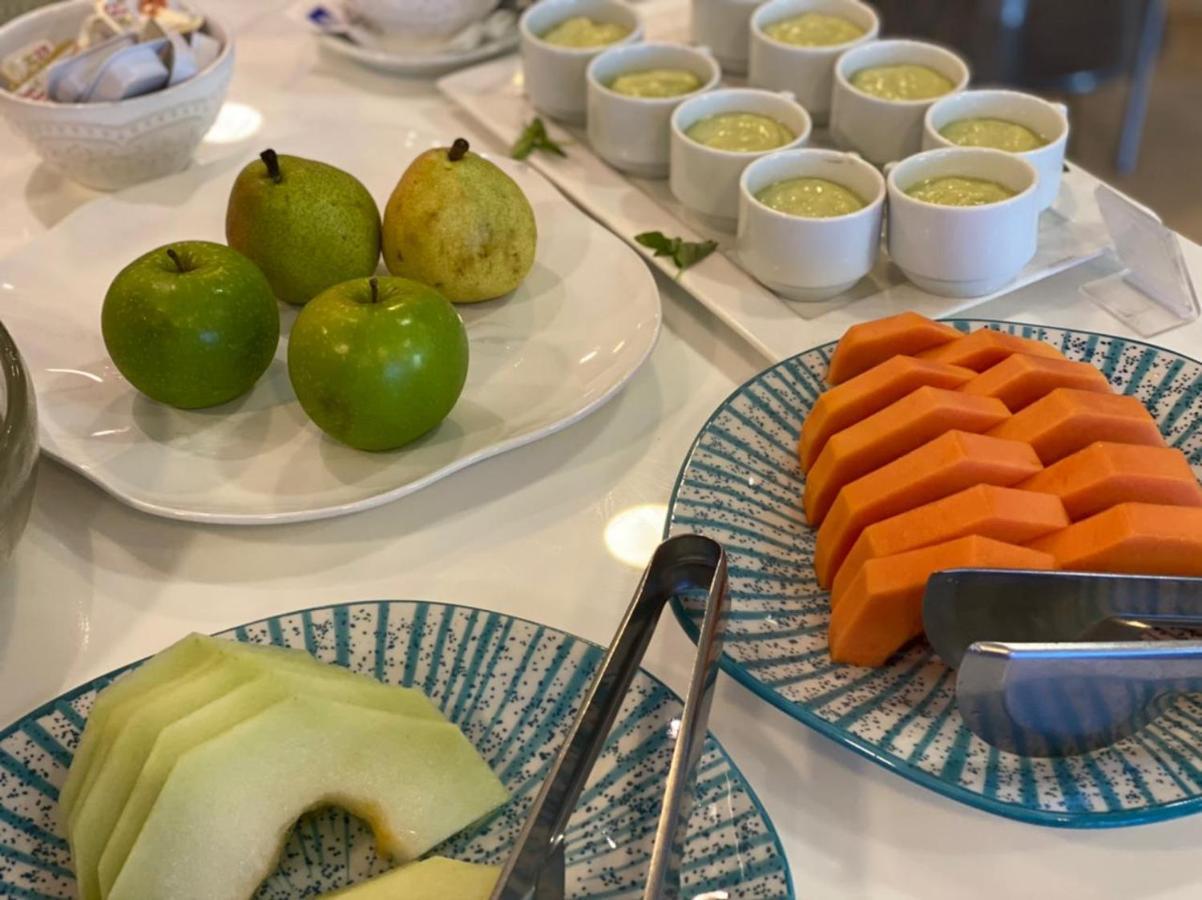 Camacari Plaza Hotel מראה חיצוני תמונה