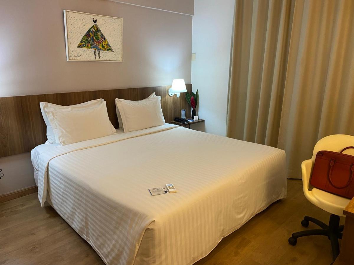 Camacari Plaza Hotel מראה חיצוני תמונה
