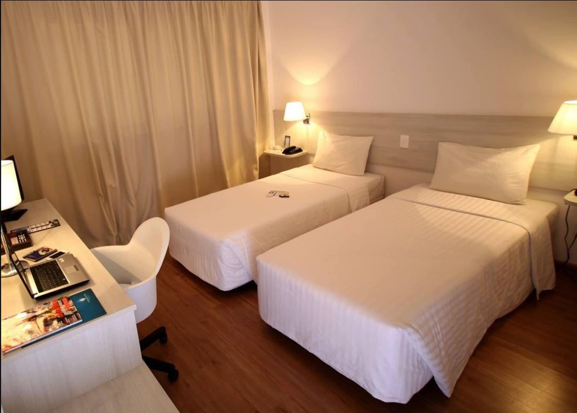 Camacari Plaza Hotel מראה חיצוני תמונה