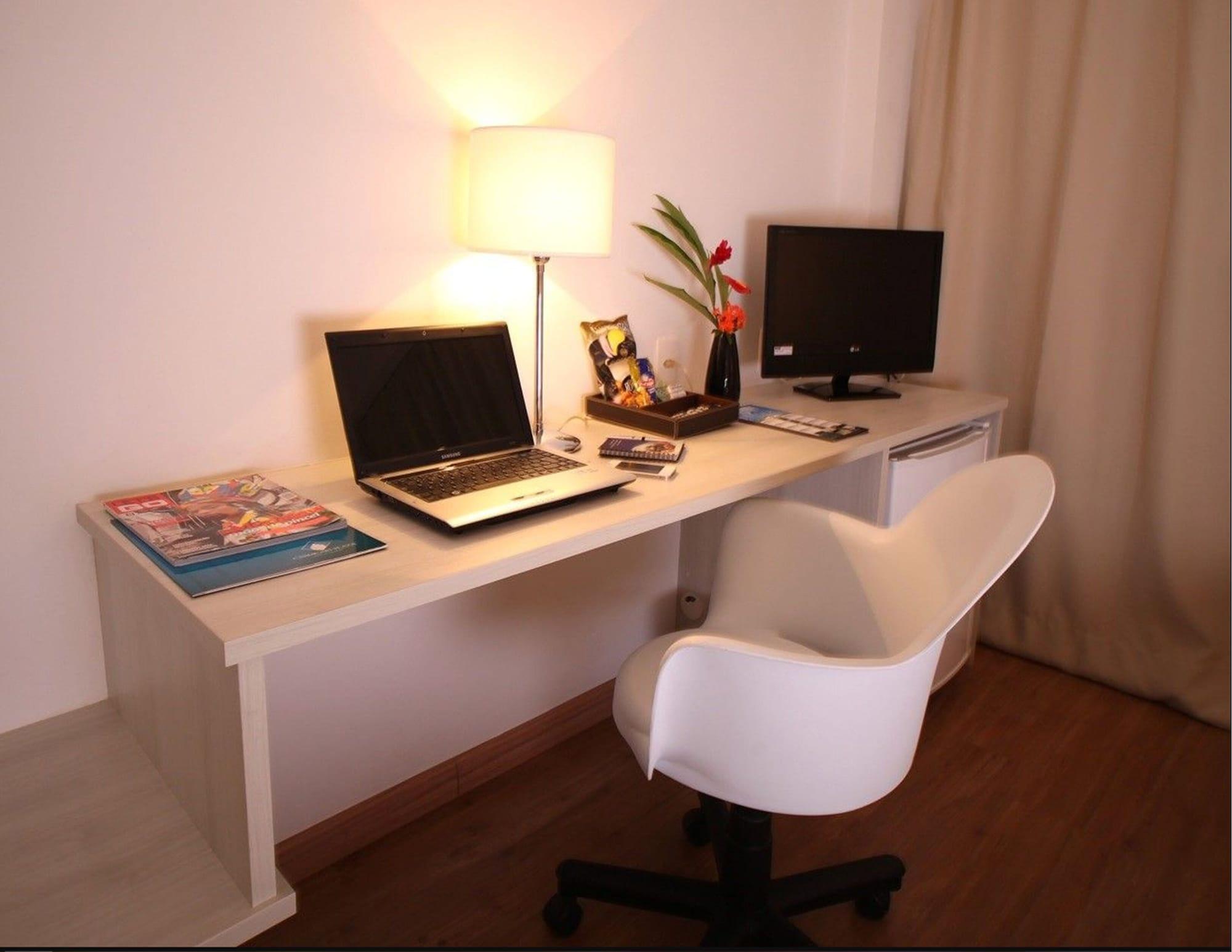 Camacari Plaza Hotel מראה חיצוני תמונה